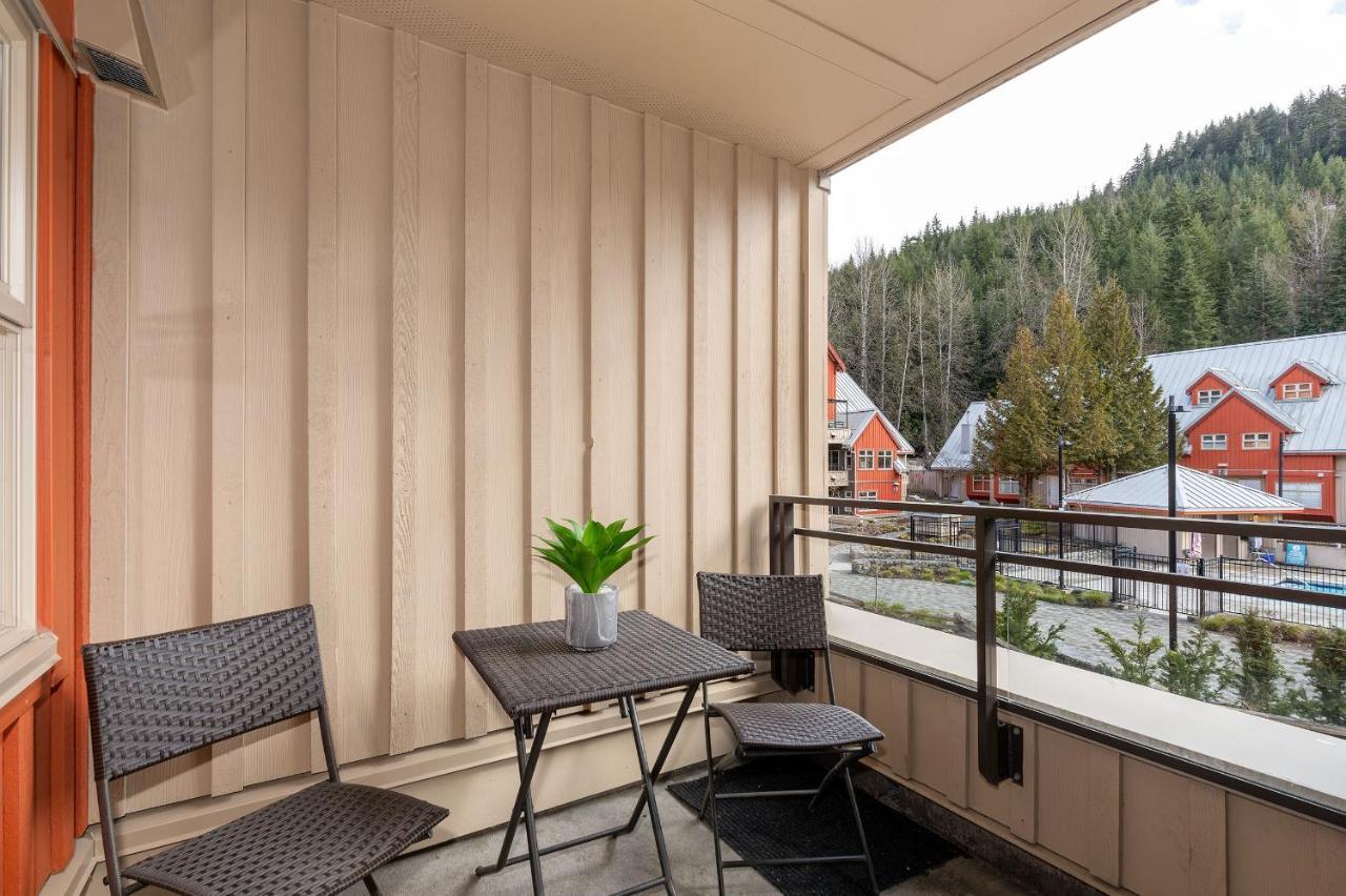 Apartamento Slopeside Whistler Creek Exterior foto