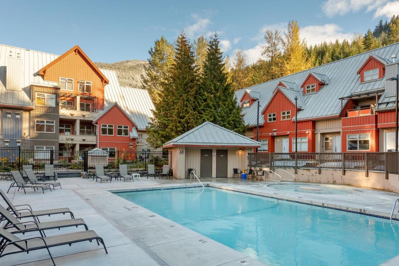 Apartamento Slopeside Whistler Creek Exterior foto